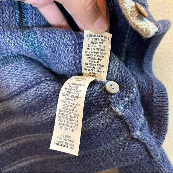 L.L. Bean Striped Blue Ombré Button Cardigan Sweater Size Small - Picture 5 of 5
